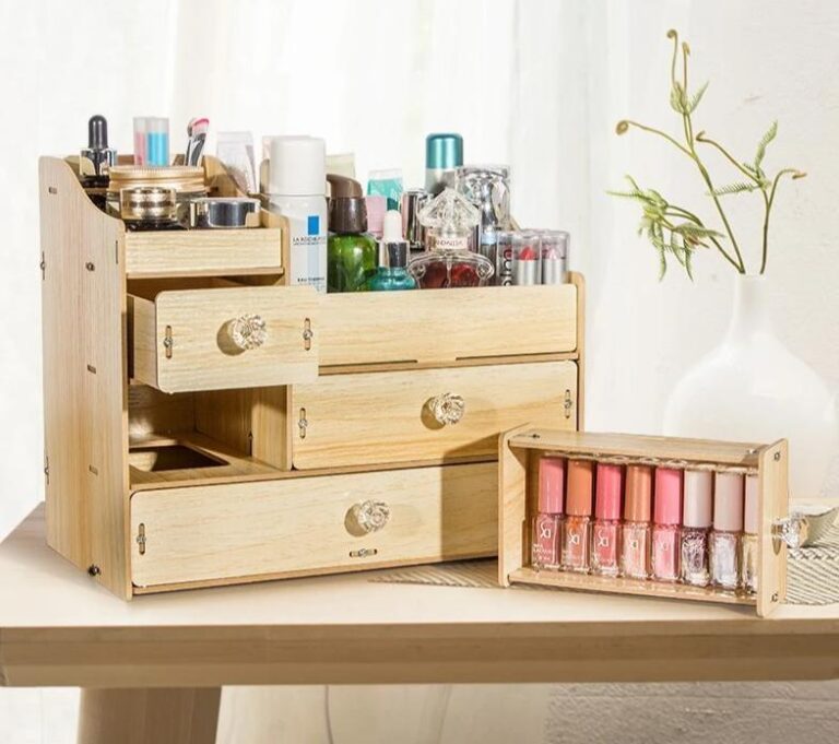Alternative view of Handgefertigter Kosmetik Organizer
