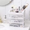 Make-up Organizer aus Plastik