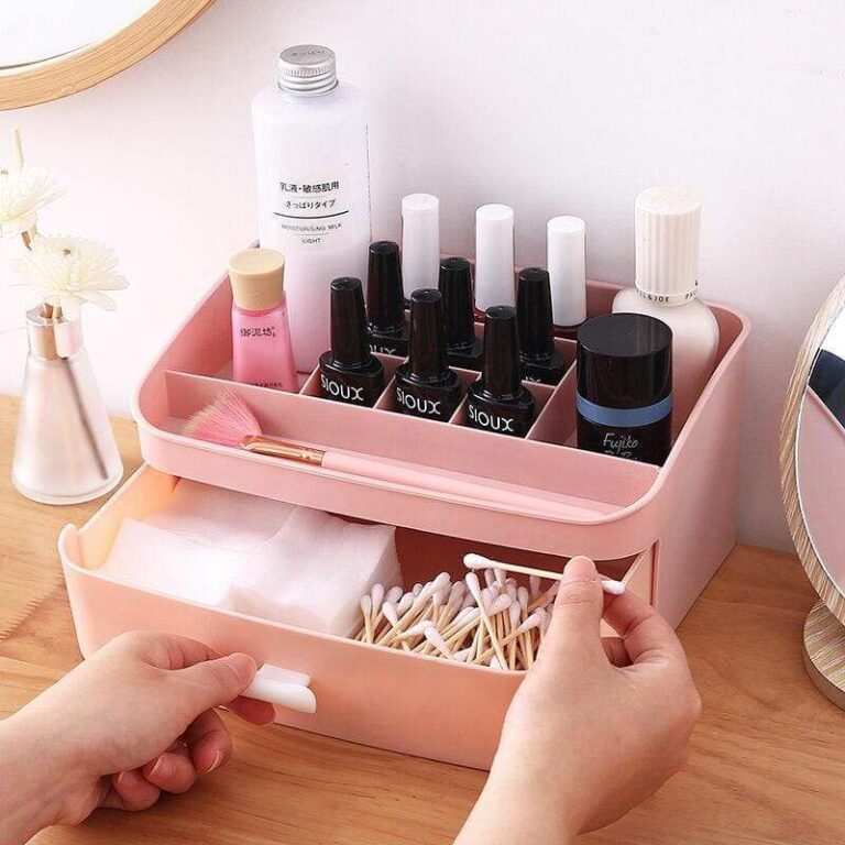 Alternative view of Plastik Make-up Organizer