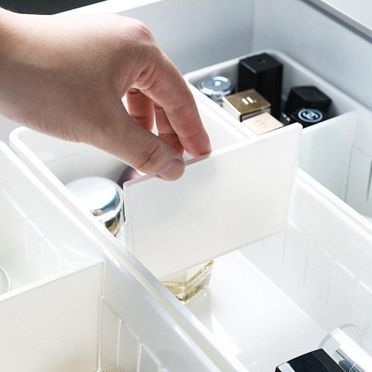 Schubladen-Organizer für Make-up