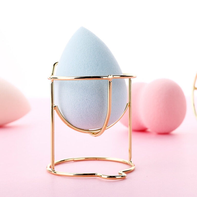 Alternative view of Set mit 3 Beauty Blender Aufbewahrung